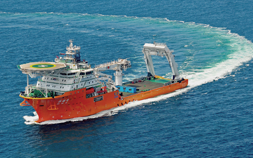 武船集團(tuán)建成中國首艘深潛水工作母船